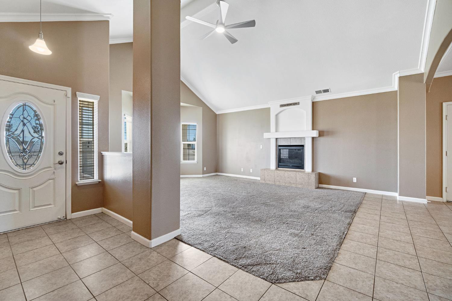 21466 Forest Glen Rd, Madera, CA 93638