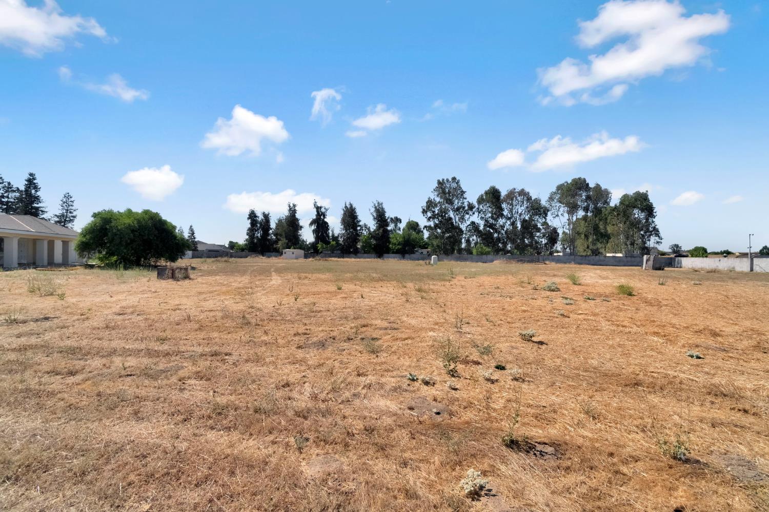 21466 Forest Glen Rd, Madera, CA 93638