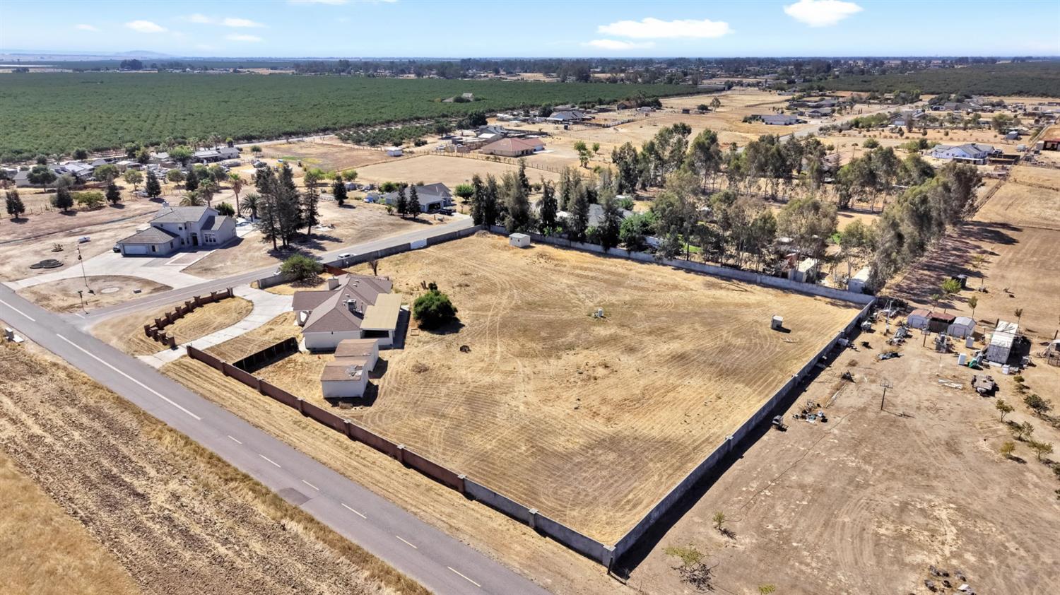 21466 Forest Glen Rd, Madera, CA 93638