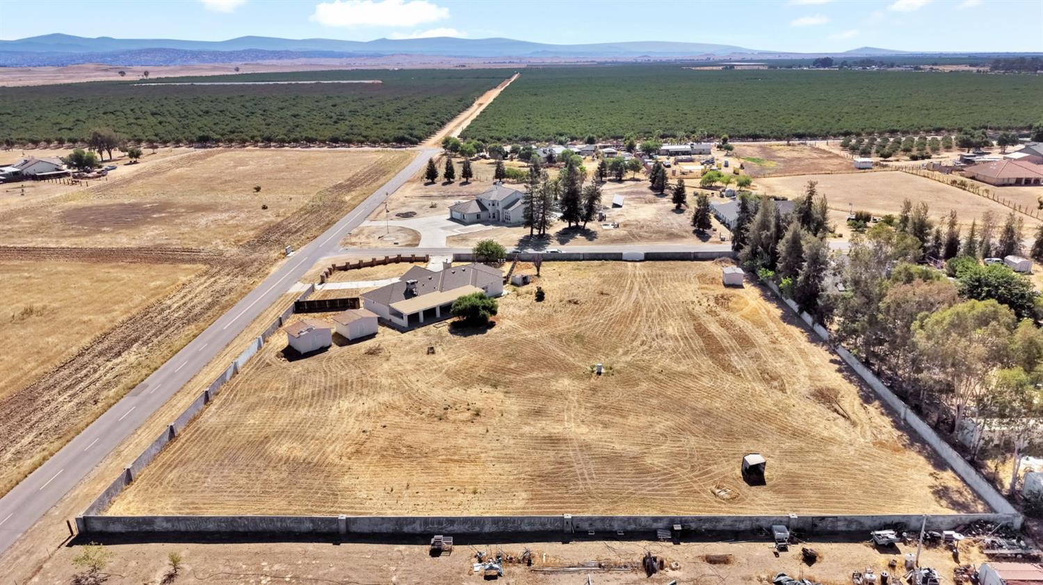 21466 Forest Glen Rd, Madera, CA 93638