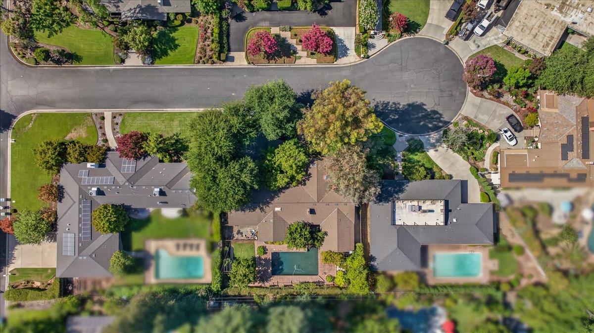 6687 N Woodson Ave, Fresno, CA 93711