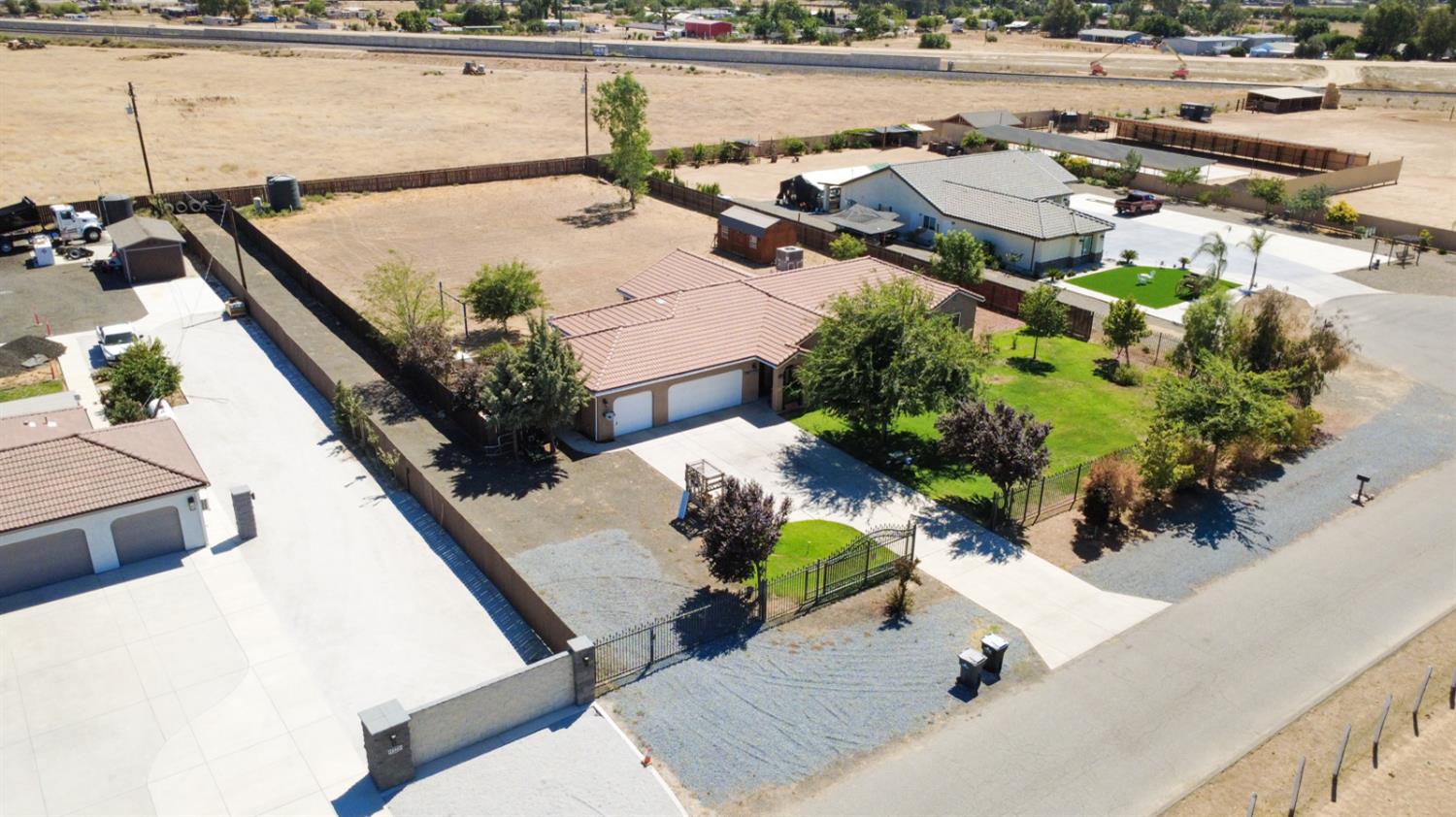 28788 Avenue 16, Madera, CA 93636
