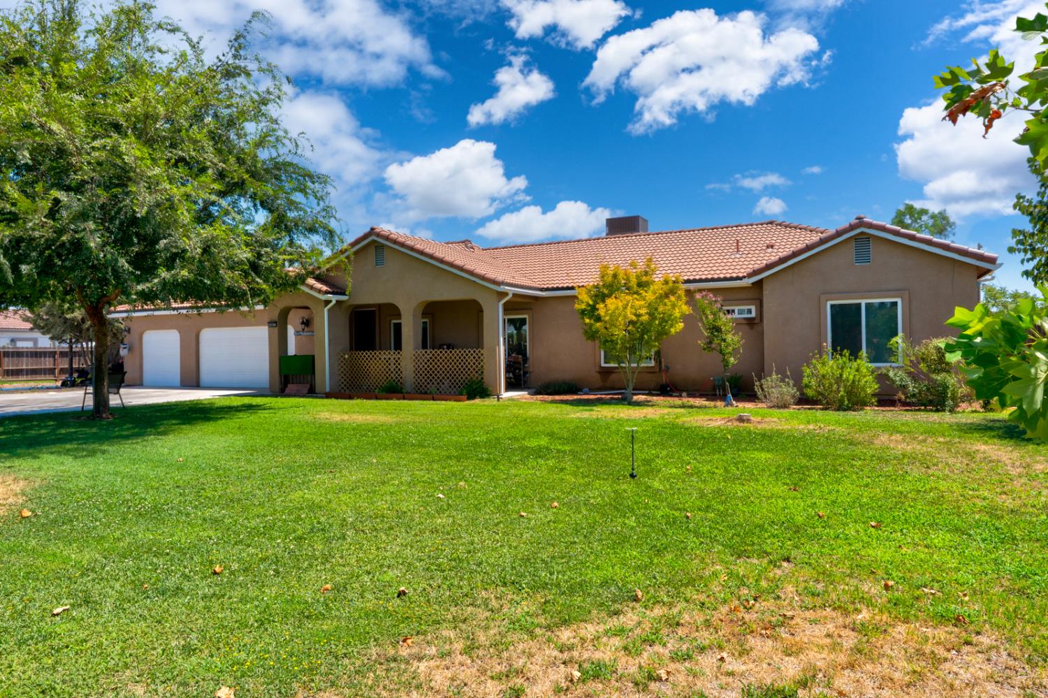 28788 Avenue 16, Madera, CA 93636