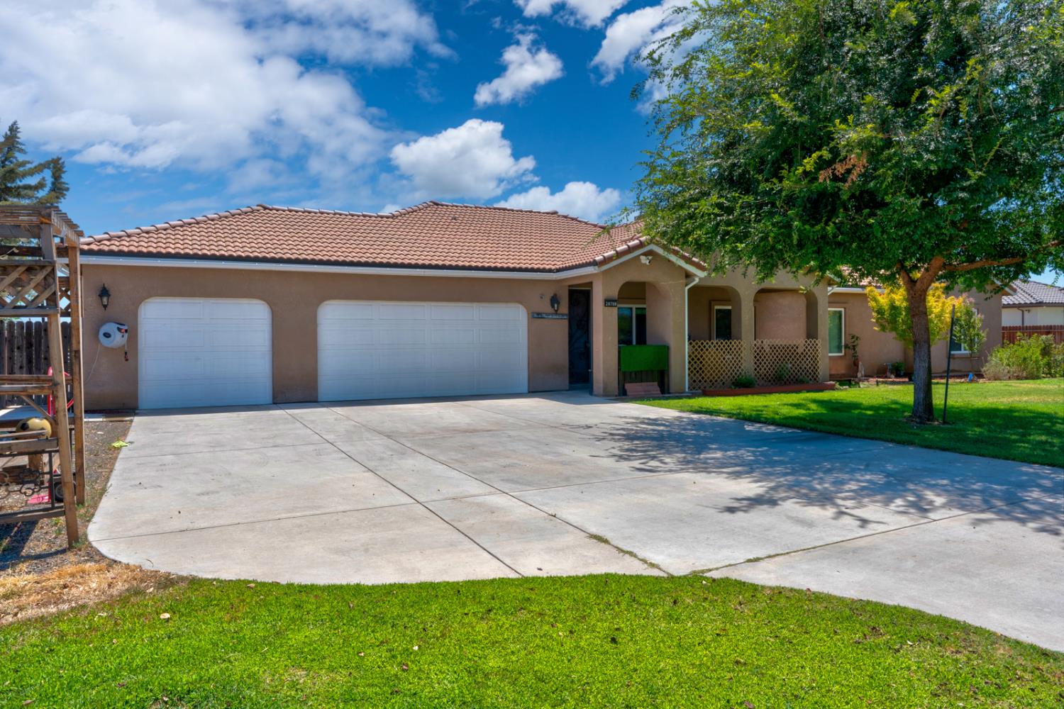 28788 Avenue 16, Madera, CA 93636