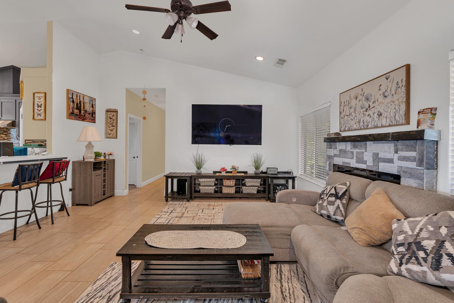 28788 Avenue 16, Madera, CA 93636