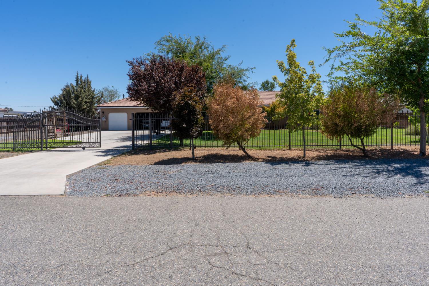 28788 Avenue 16, Madera, CA 93636
