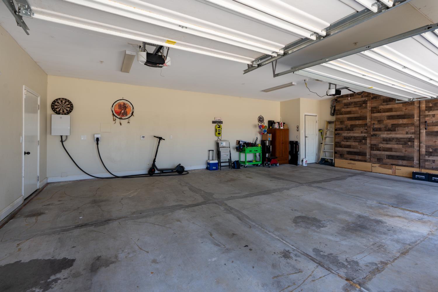 28788 Avenue 16, Madera, CA 93636