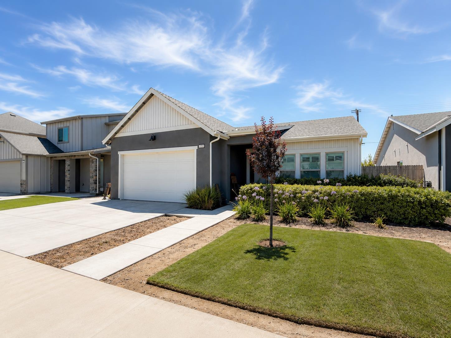 2108 N Mitchell St, Hanford, CA 93230