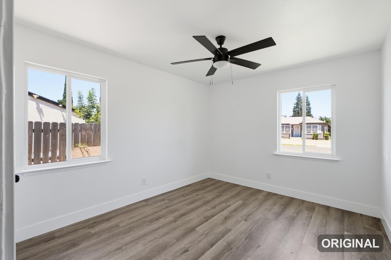 1373 N Esther Way, Fresno, CA 93728