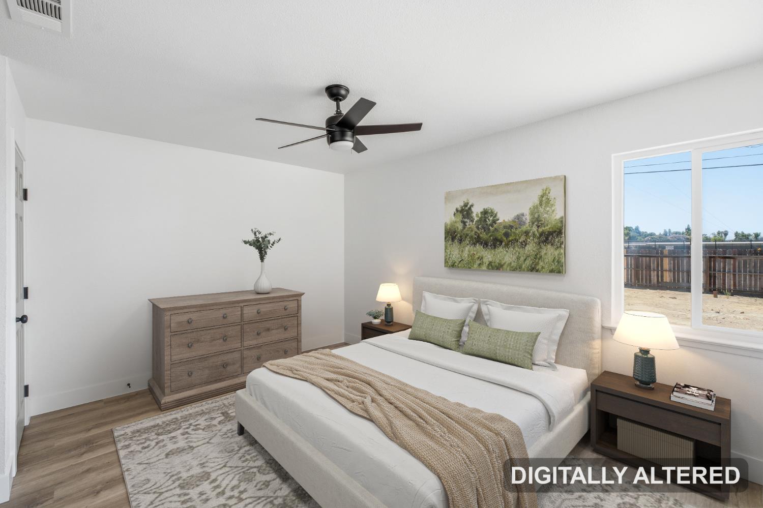 1373 N Esther Way, Fresno, CA 93728