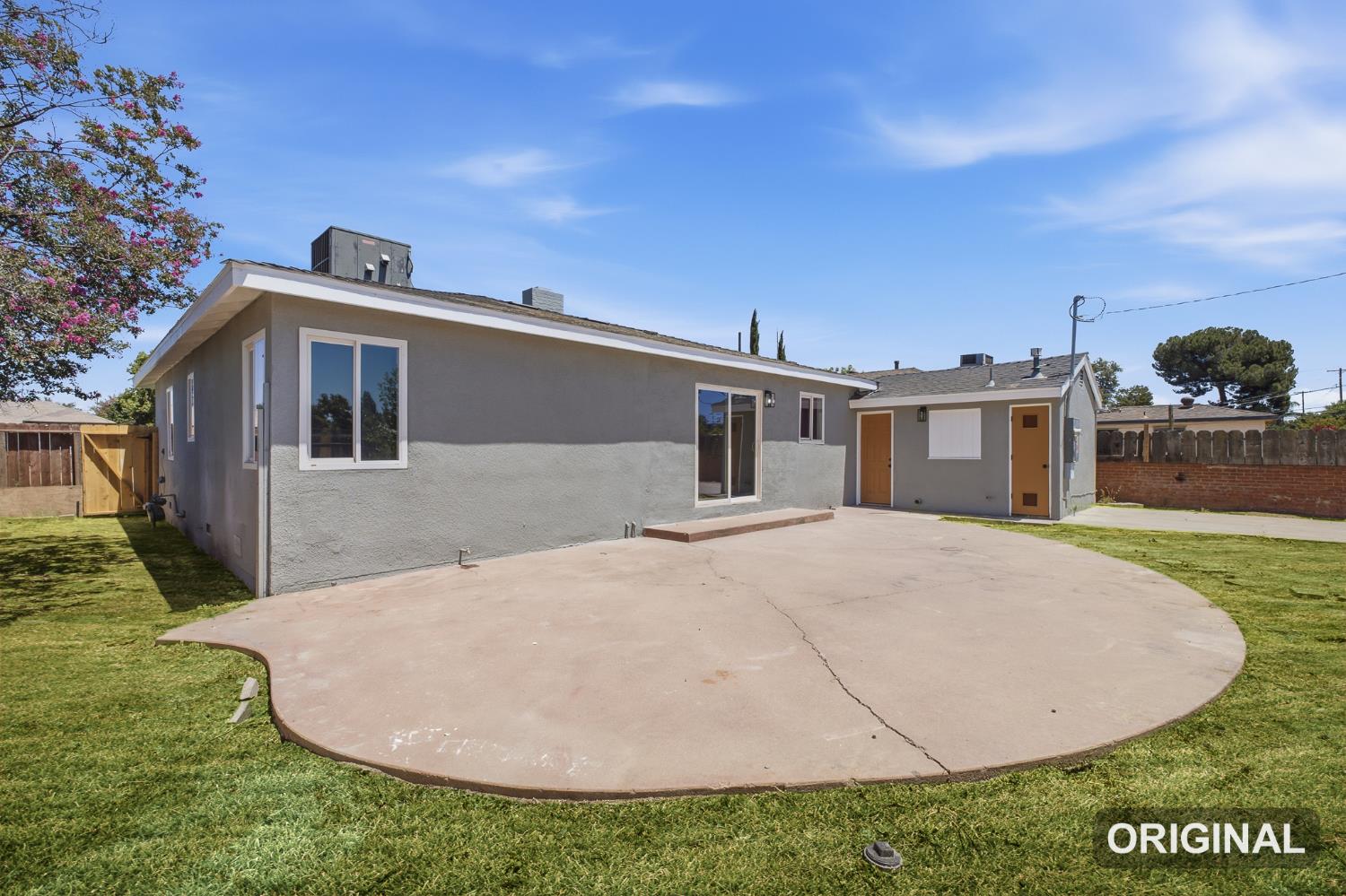 1373 N Esther Way, Fresno, CA 93728