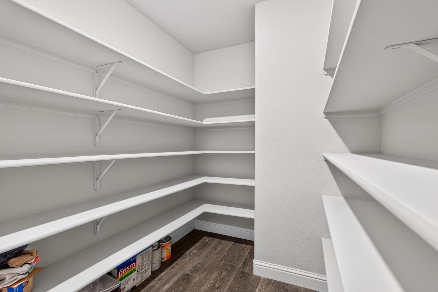 11315 N Via San Toma Dr, Fresno, CA 93730