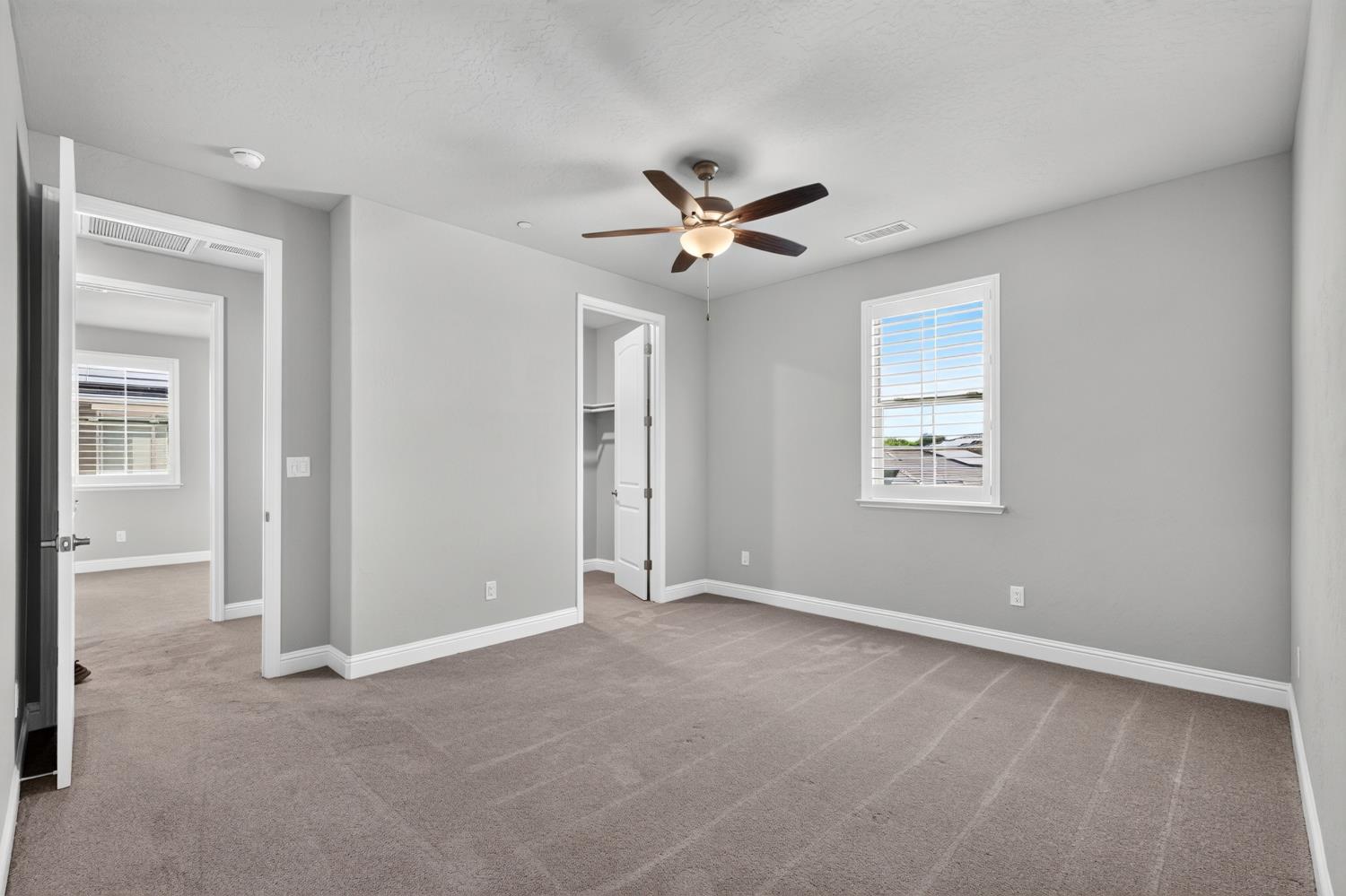 11315 N Via San Toma Dr, Fresno, CA 93730