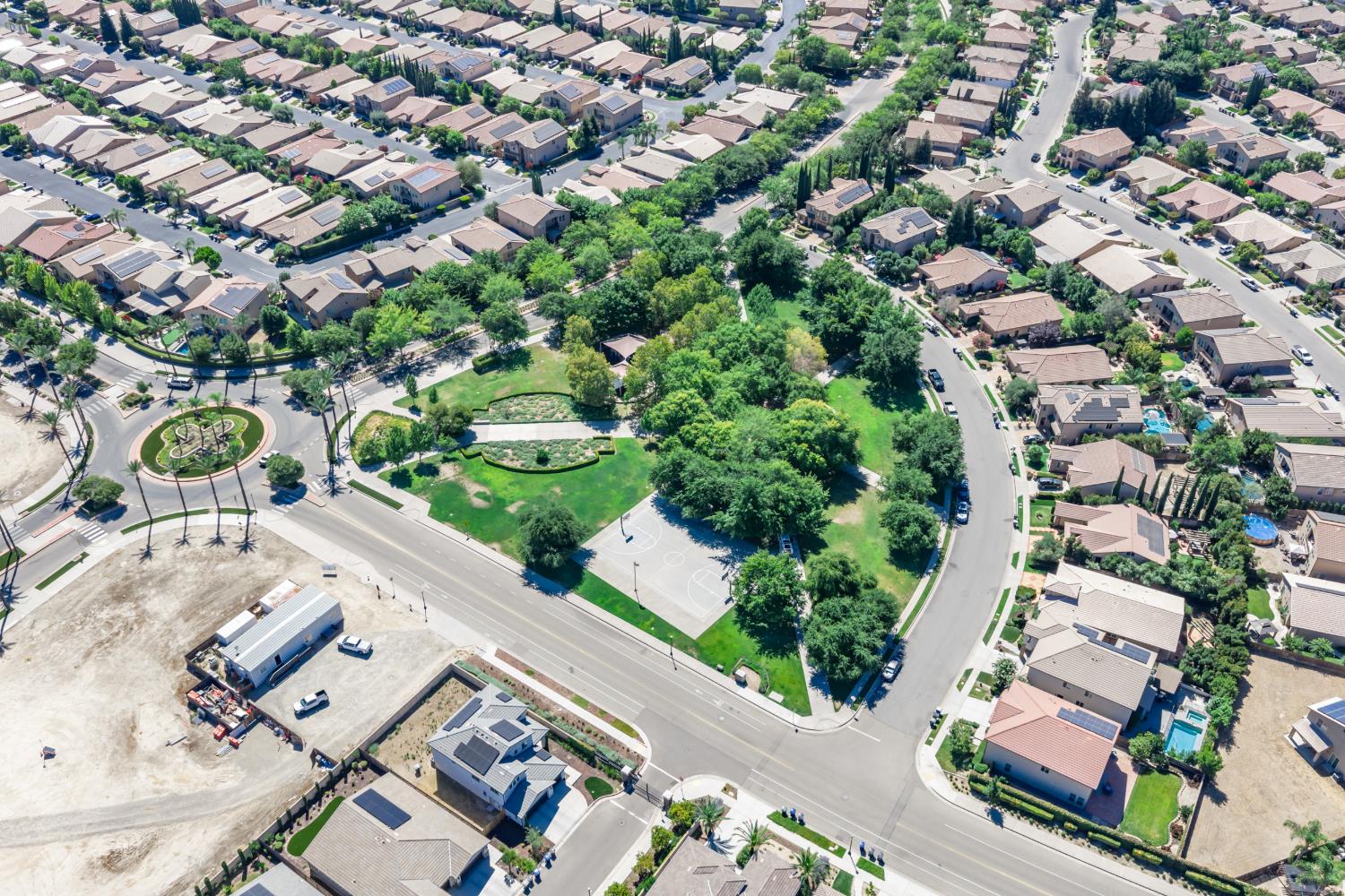 11315 N Via San Toma Dr, Fresno, CA 93730