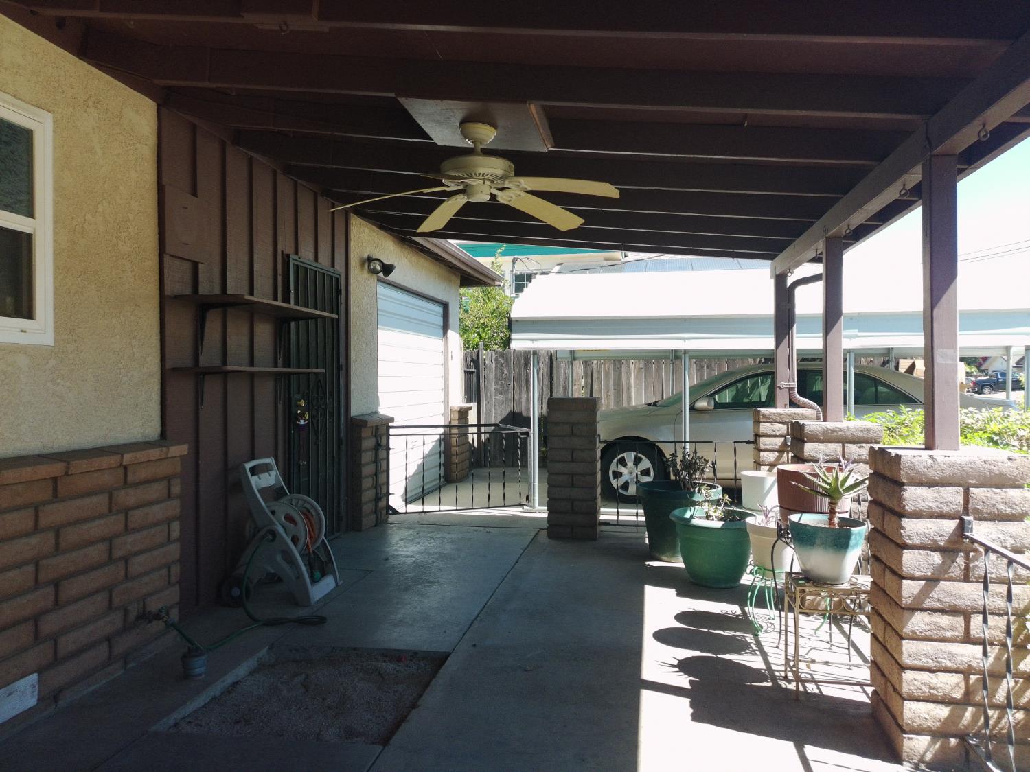 1164 Dewitt, Clovis, CA 93619