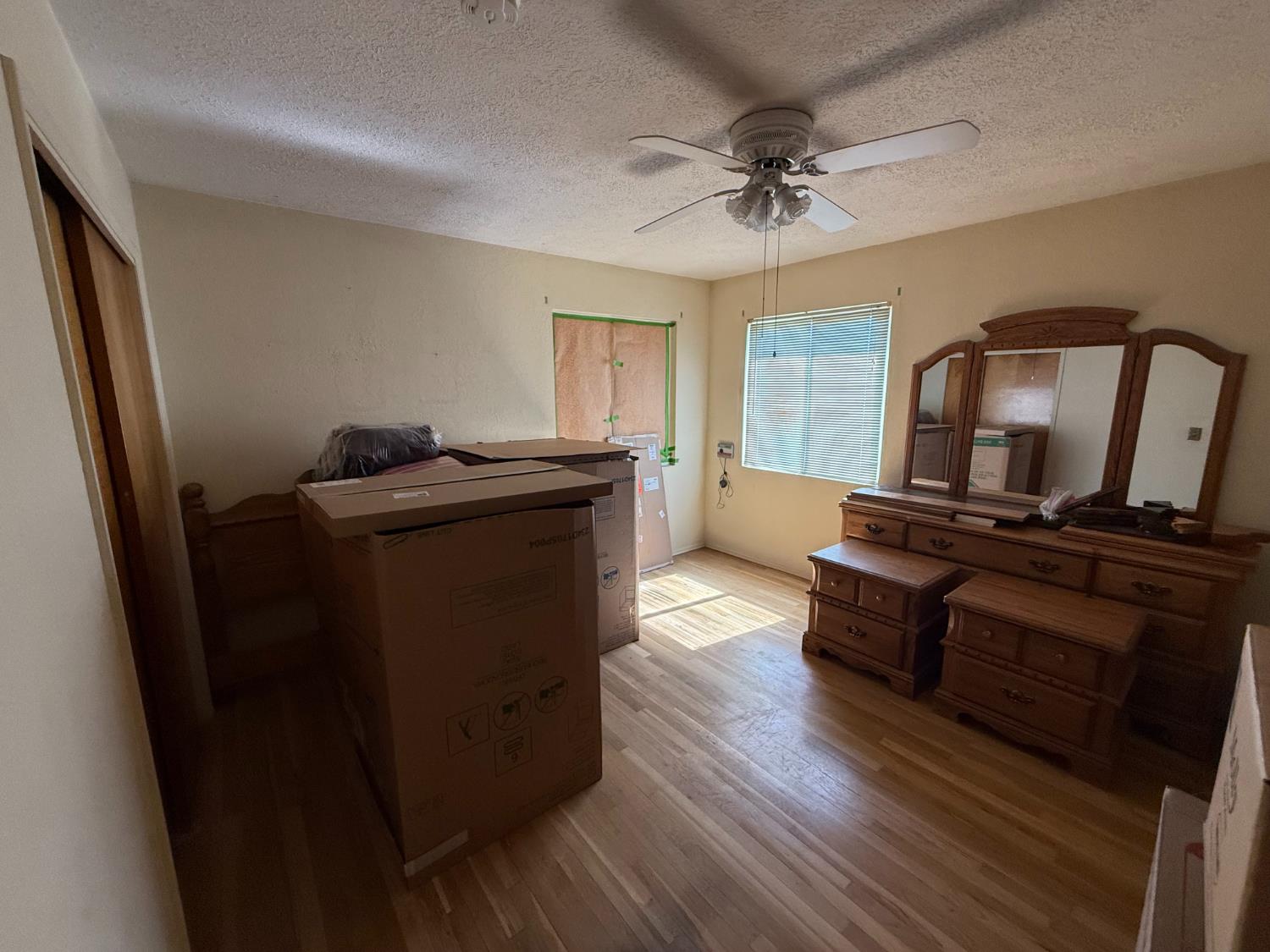 1164 Dewitt, Clovis, CA 93619