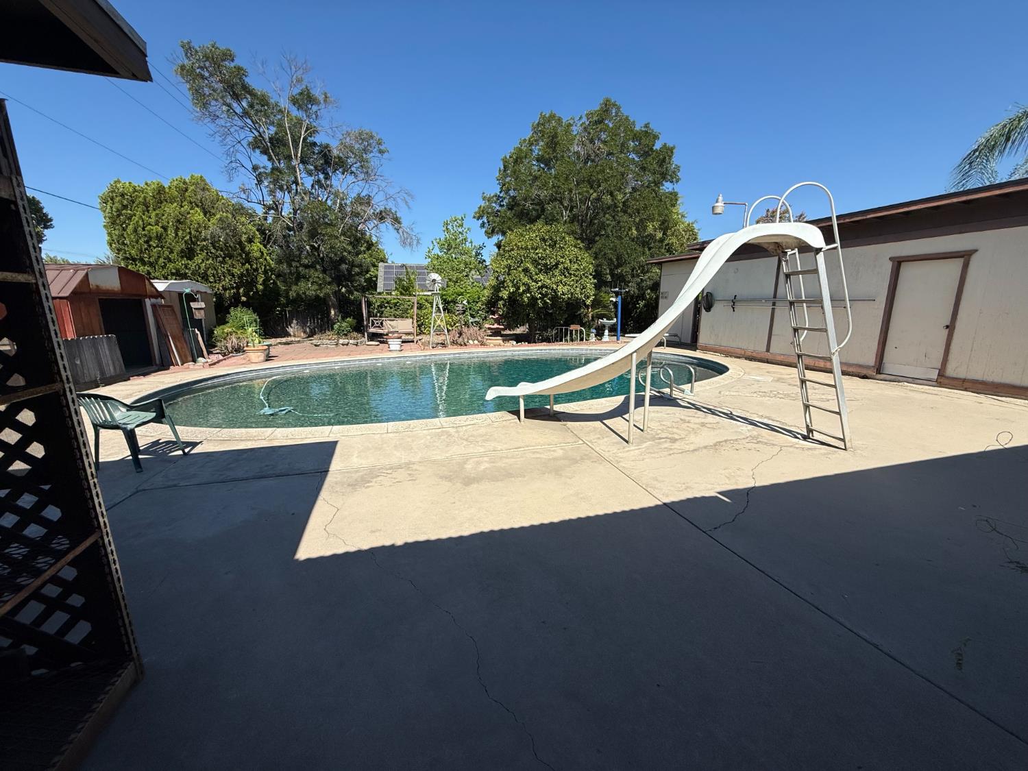 1164 Dewitt, Clovis, CA 93619