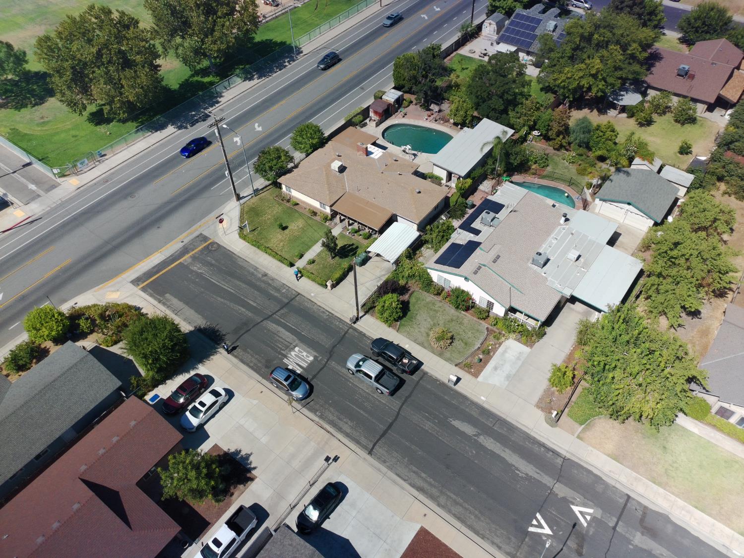 1164 Dewitt, Clovis, CA 93619