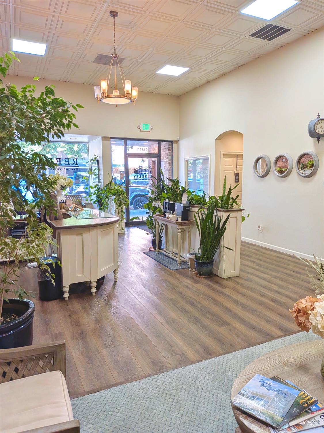 1011 G St, Reedley, CA 93654