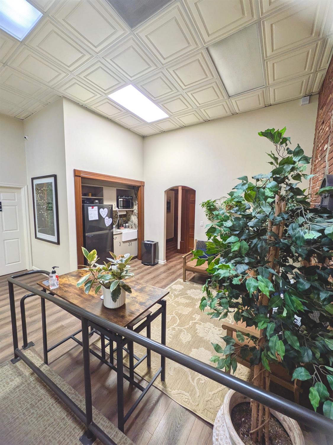 1011 G St, Reedley, CA 93654