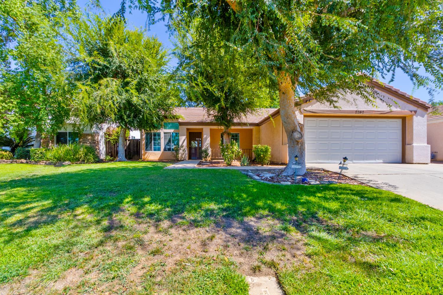 2282 Jordan, Fresno, CA 93710