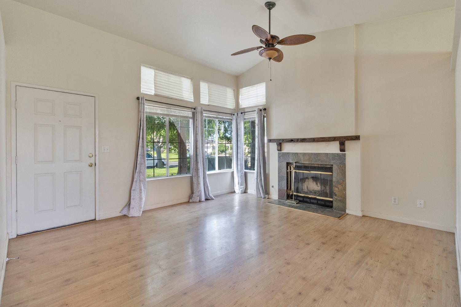 2282 Jordan, Fresno, CA 93710
