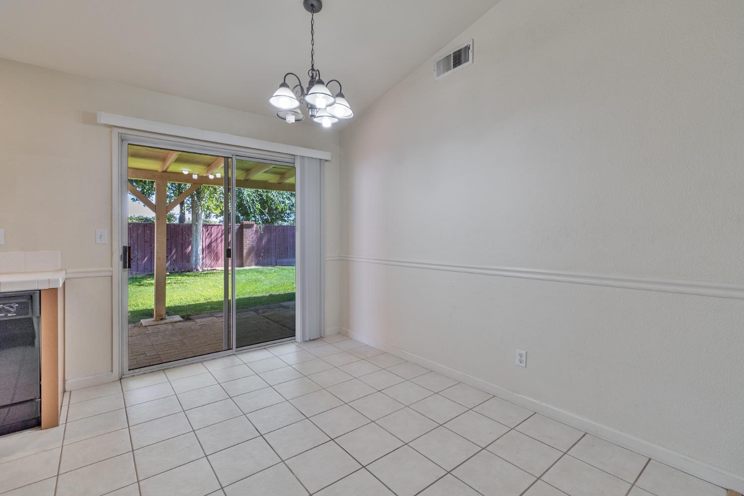 2282 Jordan, Fresno, CA 93710