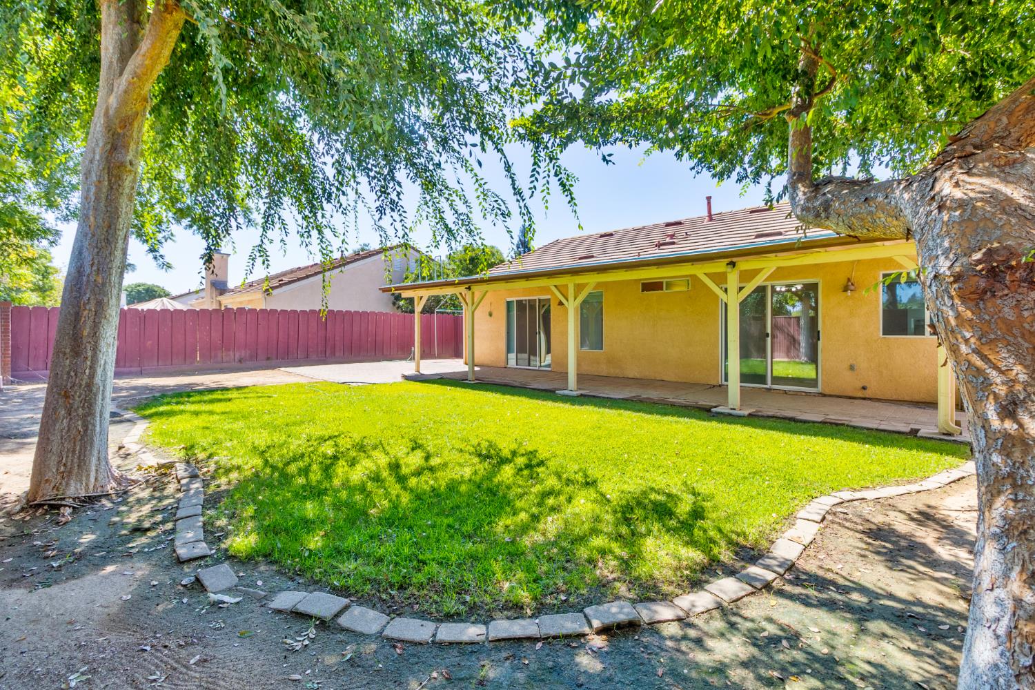 2282 Jordan, Fresno, CA 93710