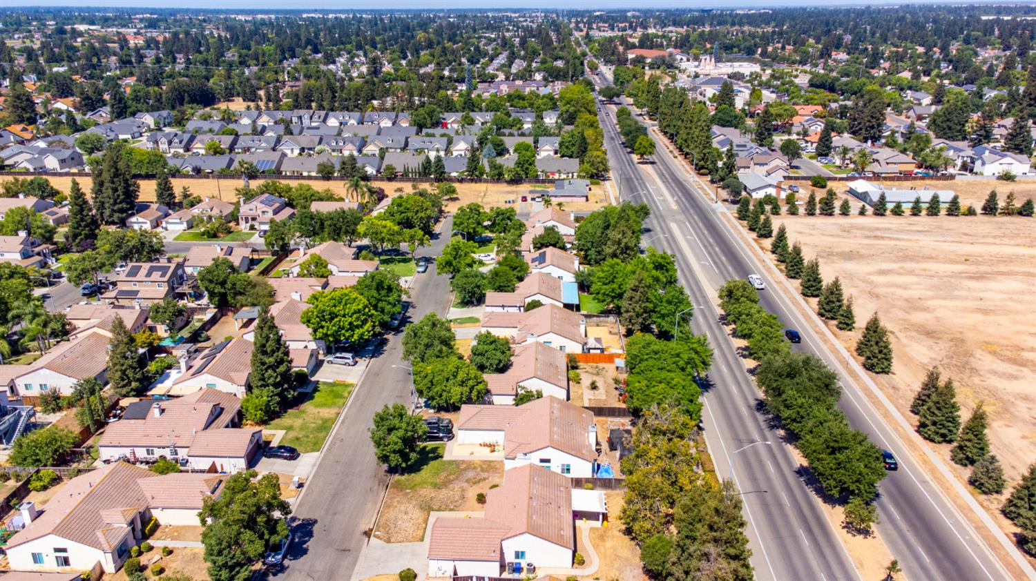 2282 Jordan, Fresno, CA 93710