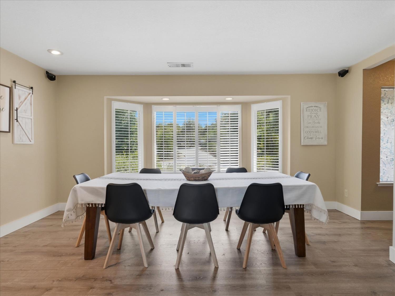30161 Quartz Ridge Ln, Coarsegold, CA 93614