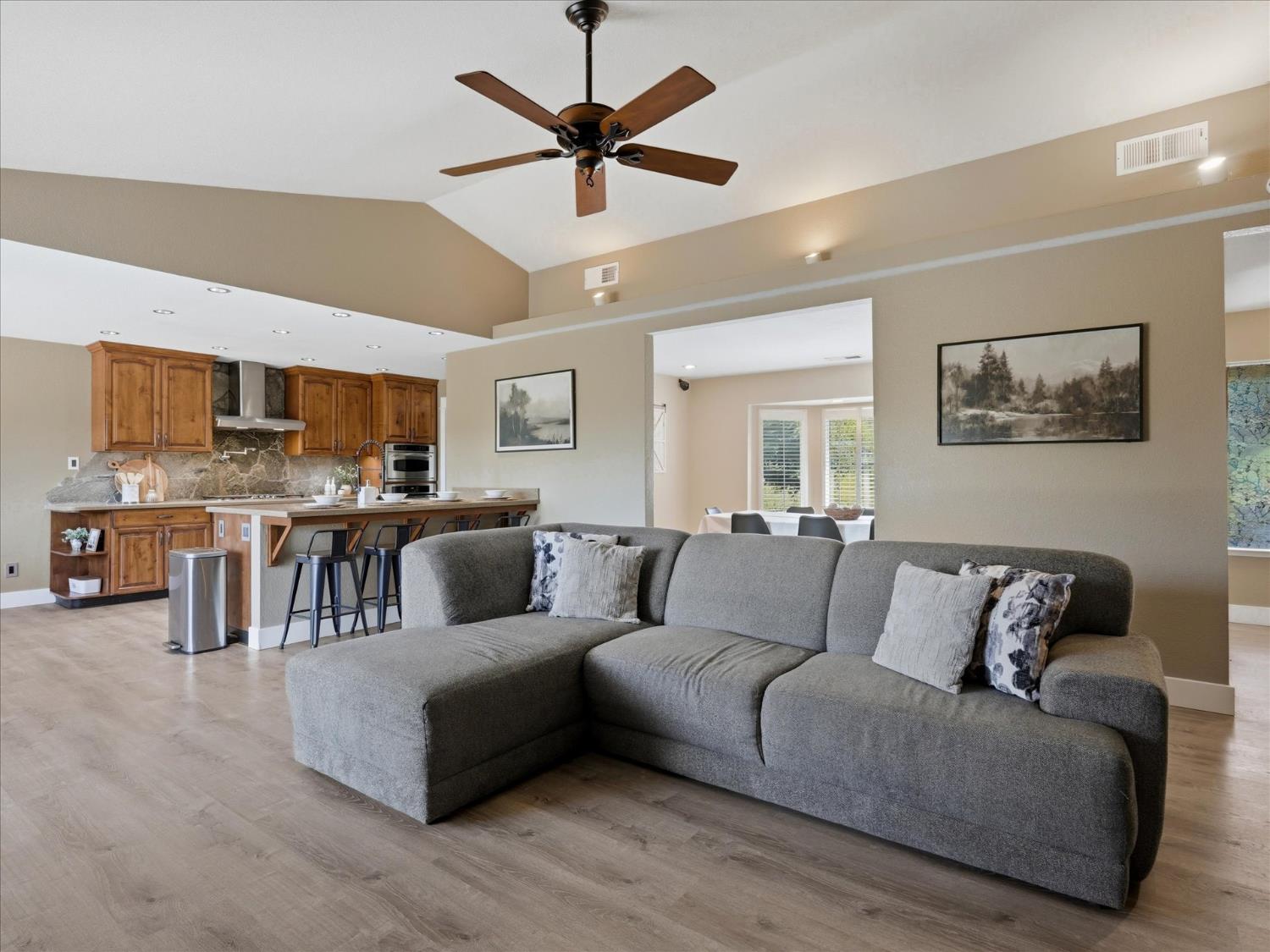 30161 Quartz Ridge Ln, Coarsegold, CA 93614