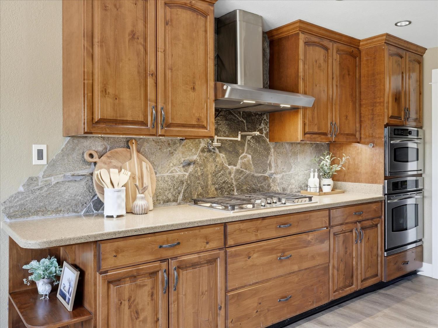 30161 Quartz Ridge Ln, Coarsegold, CA 93614