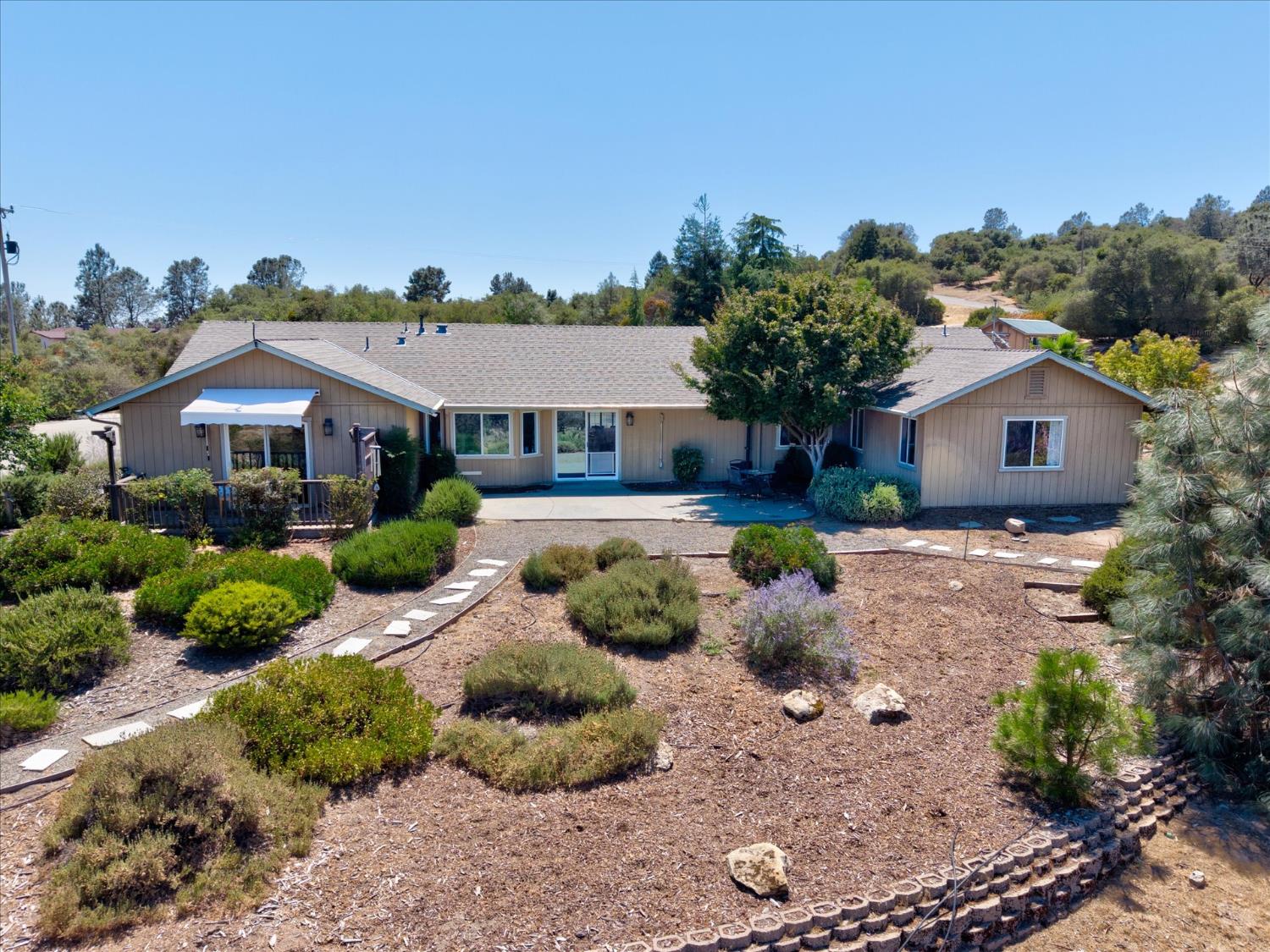 30161 Quartz Ridge Ln, Coarsegold, CA 93614