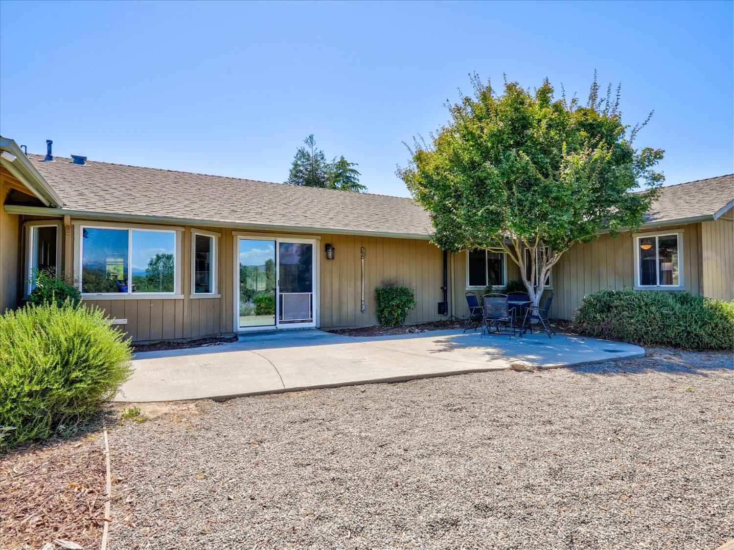30161 Quartz Ridge Ln, Coarsegold, CA 93614