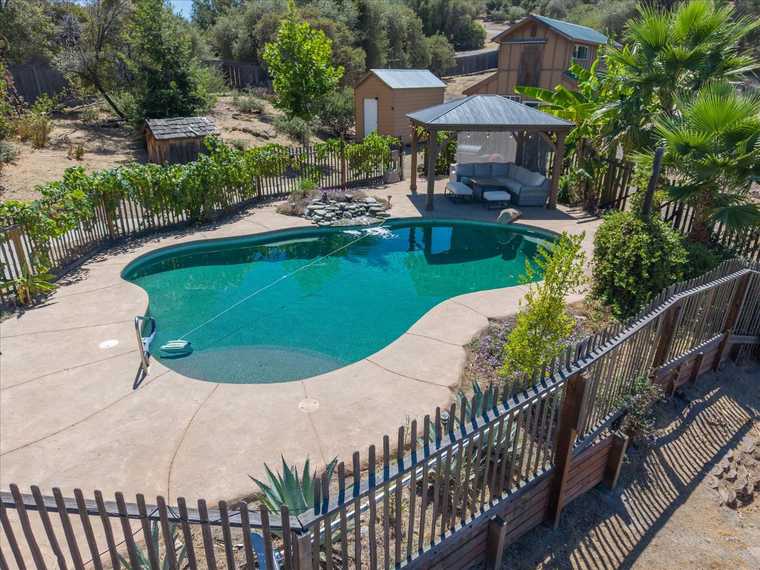 30161 Quartz Ridge Ln, Coarsegold, CA 93614