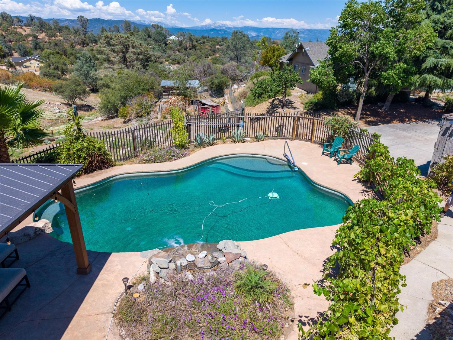 30161 Quartz Ridge Ln, Coarsegold, CA 93614