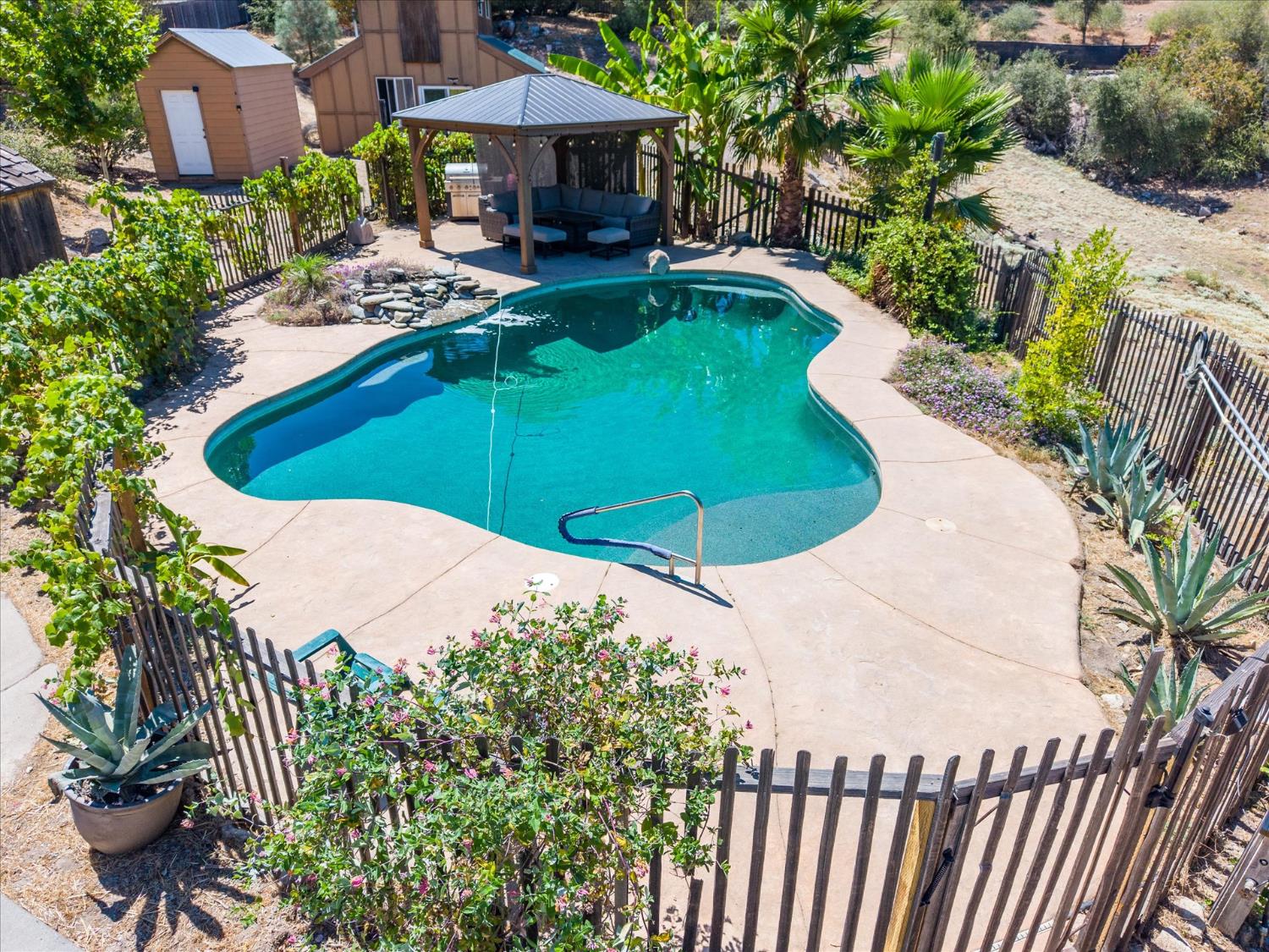 30161 Quartz Ridge Ln, Coarsegold, CA 93614