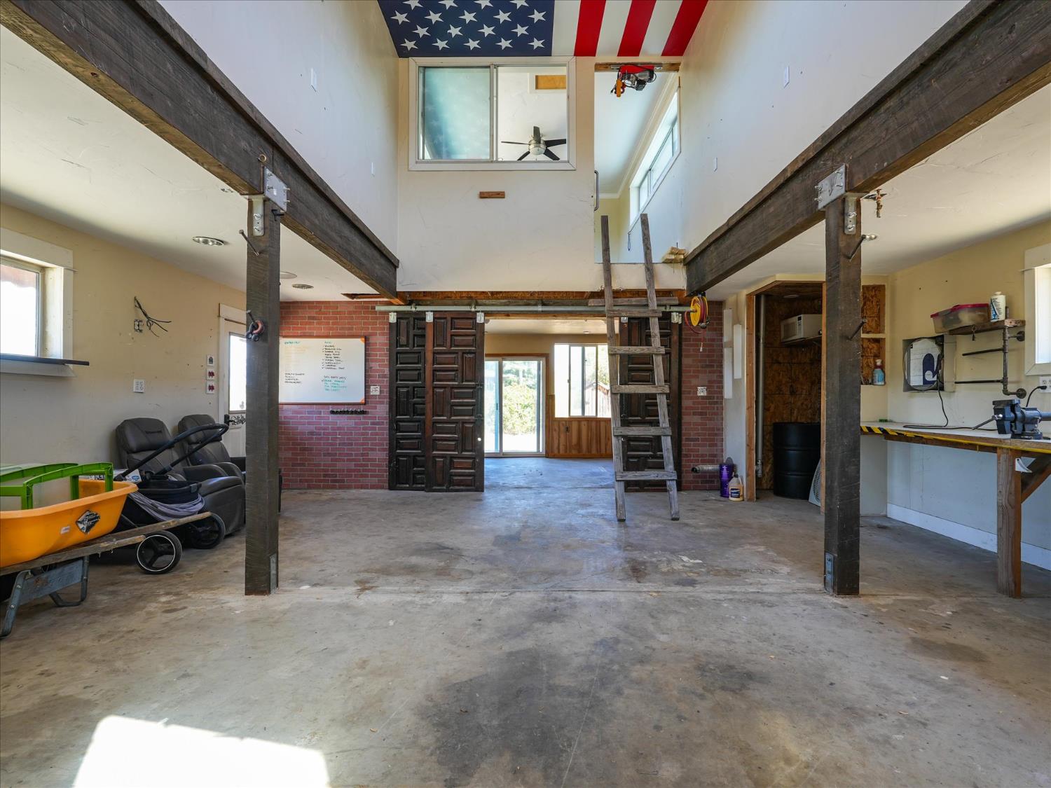 30161 Quartz Ridge Ln, Coarsegold, CA 93614