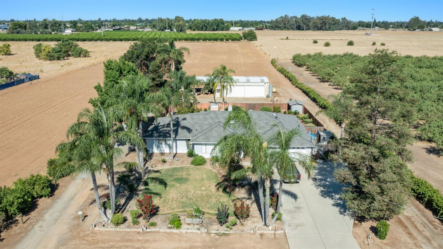 291 S Locan Ave, Fresno, CA 93737