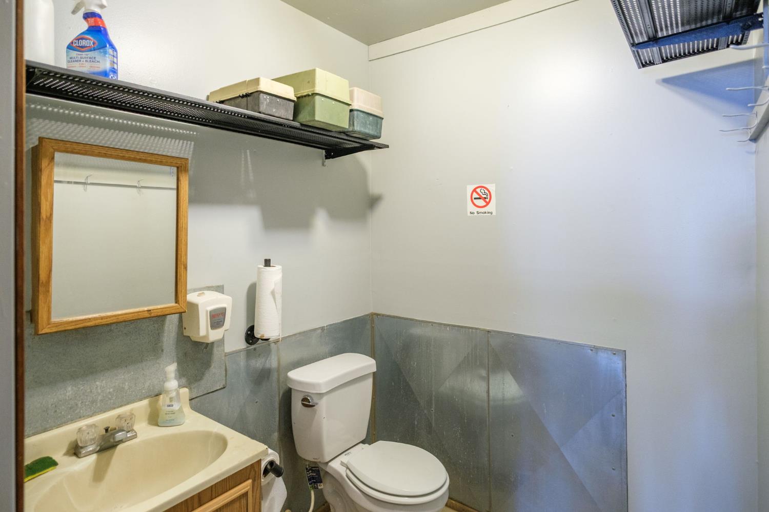 291 S Locan Ave, Fresno, CA 93737