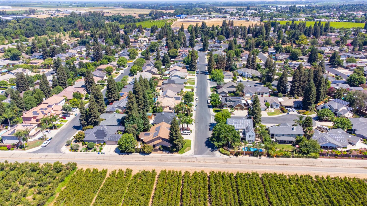 467 S Maple Dr, Reedley, CA 93654