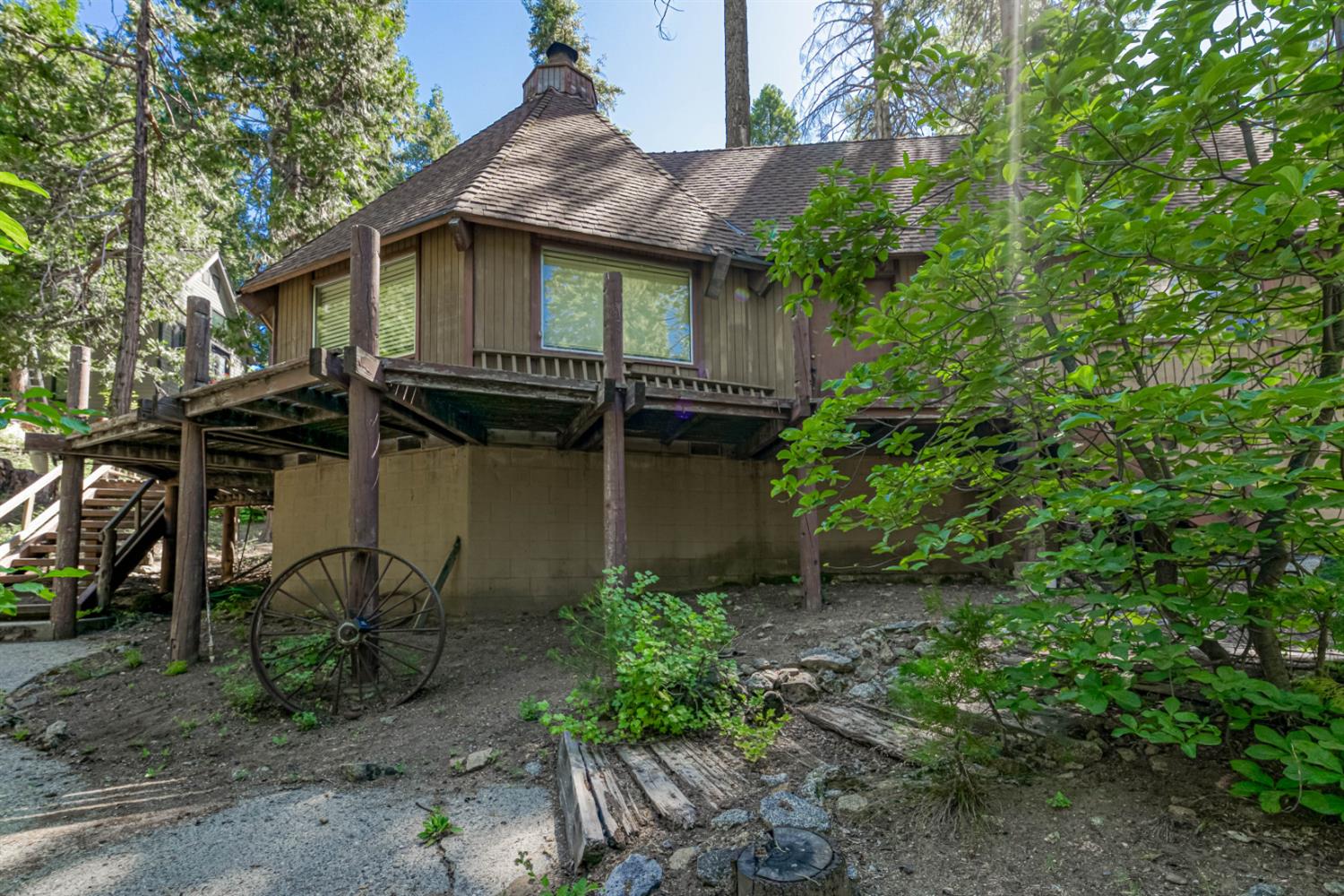 41922 Black Oak Way, Shaver Lake, CA 93664