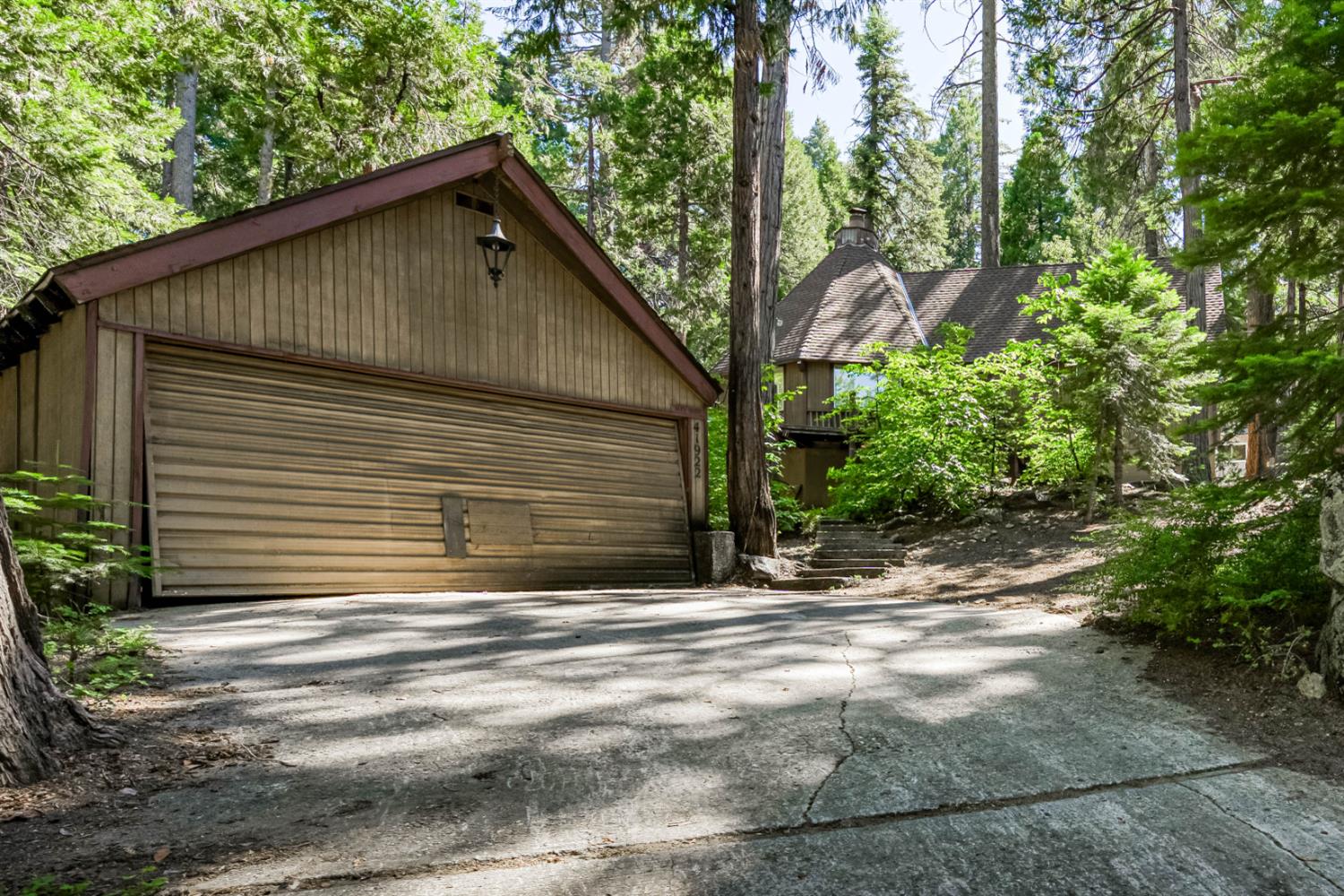 41922 Black Oak Way, Shaver Lake, CA 93664