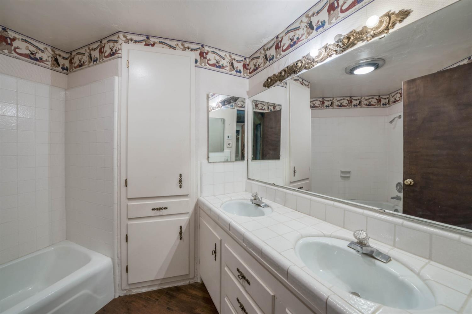 41922 Black Oak Way, Shaver Lake, CA 93664