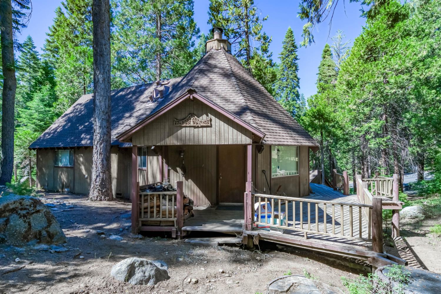 41922 Black Oak Way, Shaver Lake, CA 93664