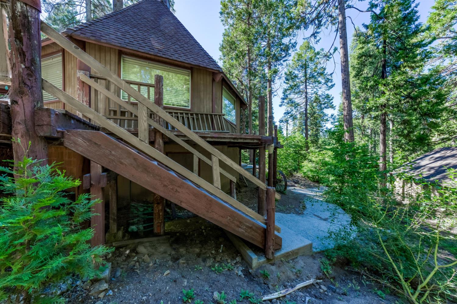 41922 Black Oak Way, Shaver Lake, CA 93664
