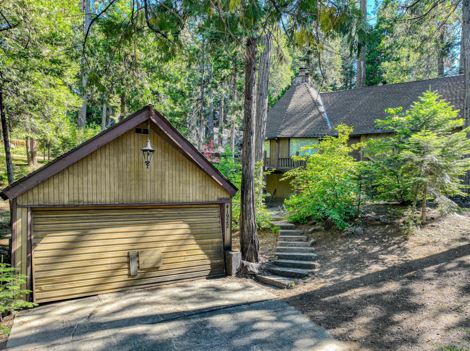 41922 Black Oak Way, Shaver Lake, CA 93664