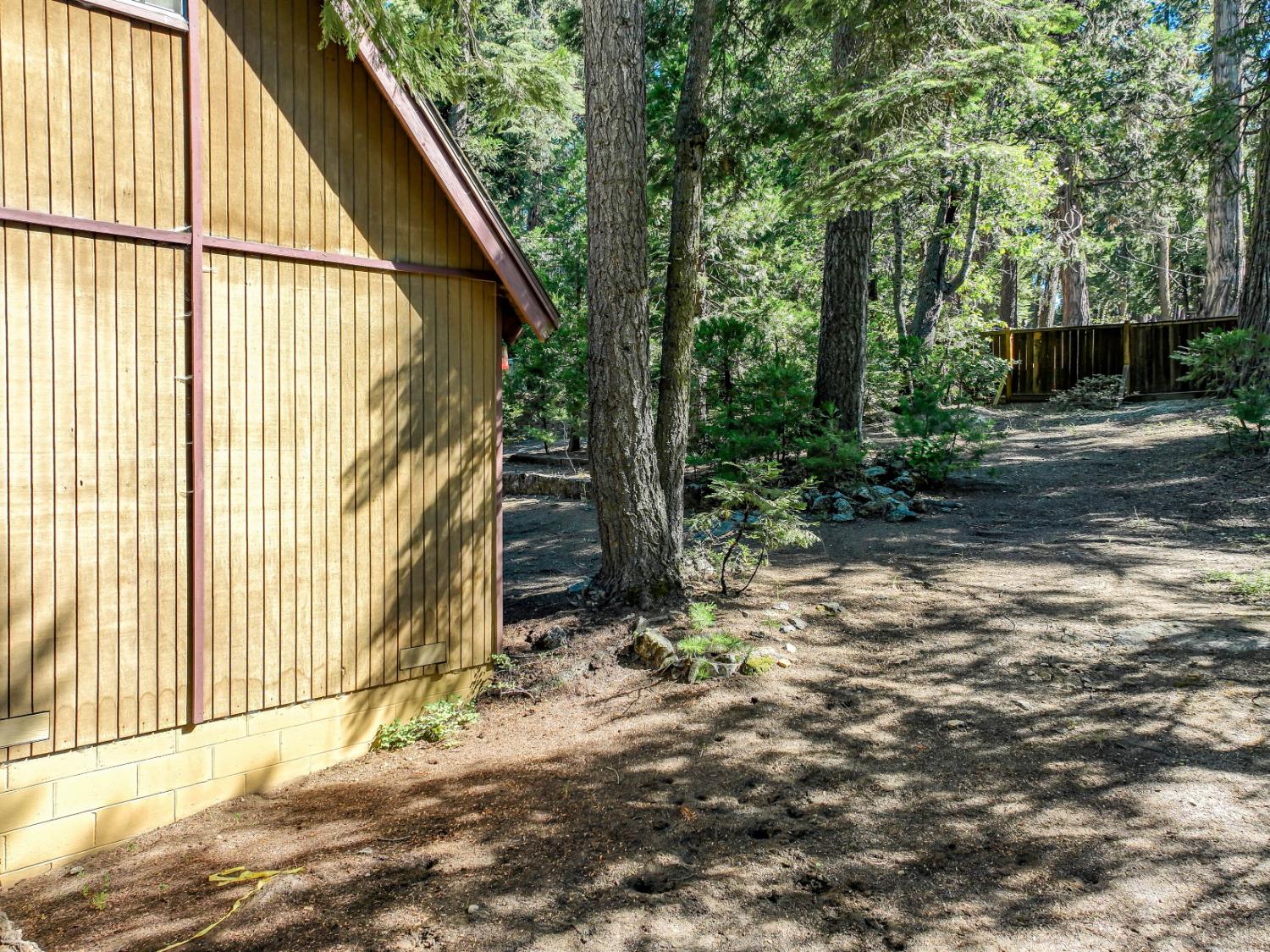 41922 Black Oak Way, Shaver Lake, CA 93664