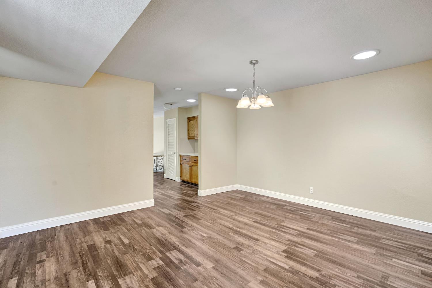 5308 N Colonial Ave #102, Fresno, CA 93704