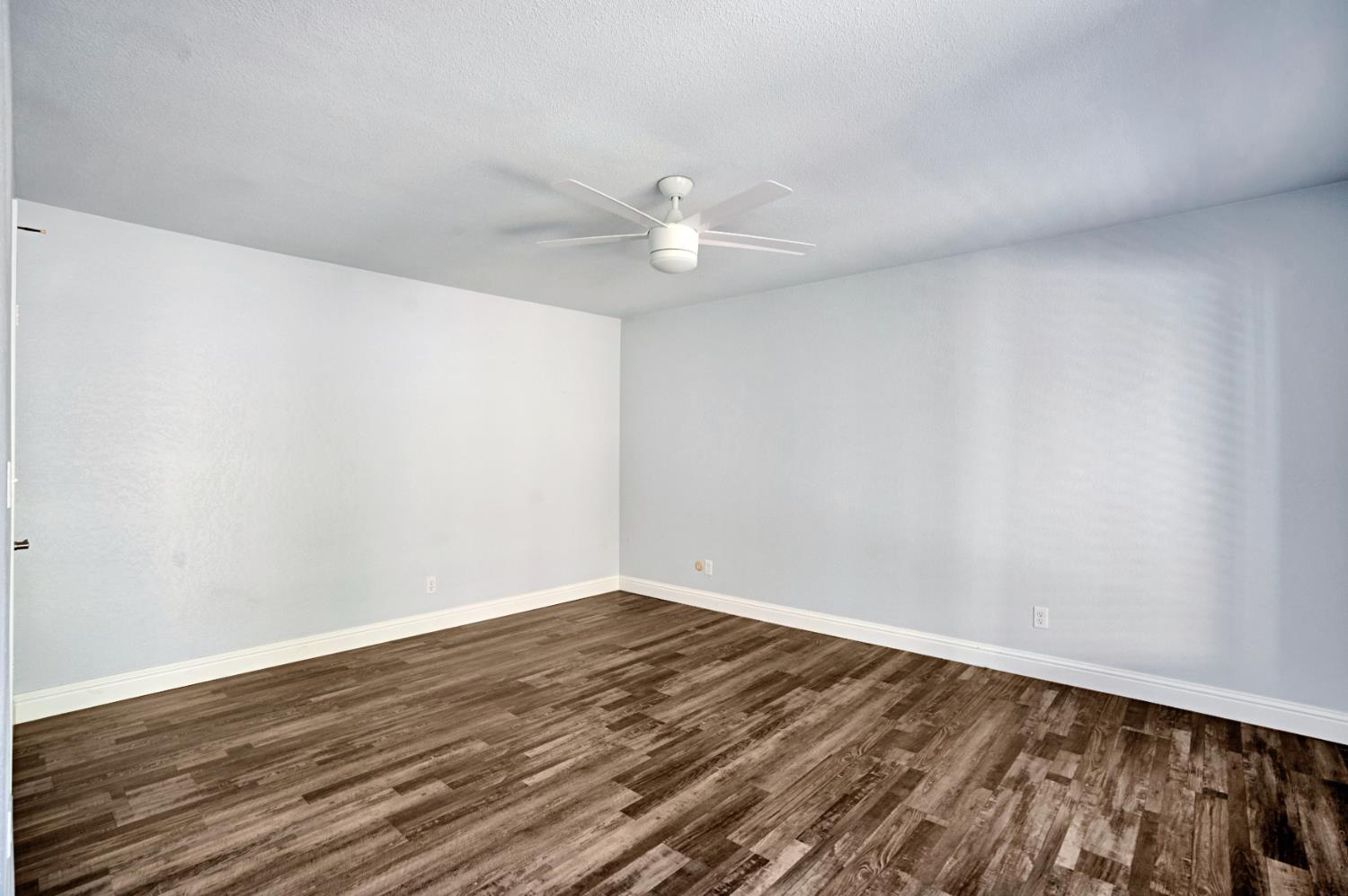 5308 N Colonial Ave #102, Fresno, CA 93704